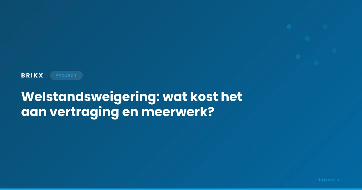 Bouwtekening met afgekeurd-stempel  welstandsweigering kosten vertraging meerwerk 2026